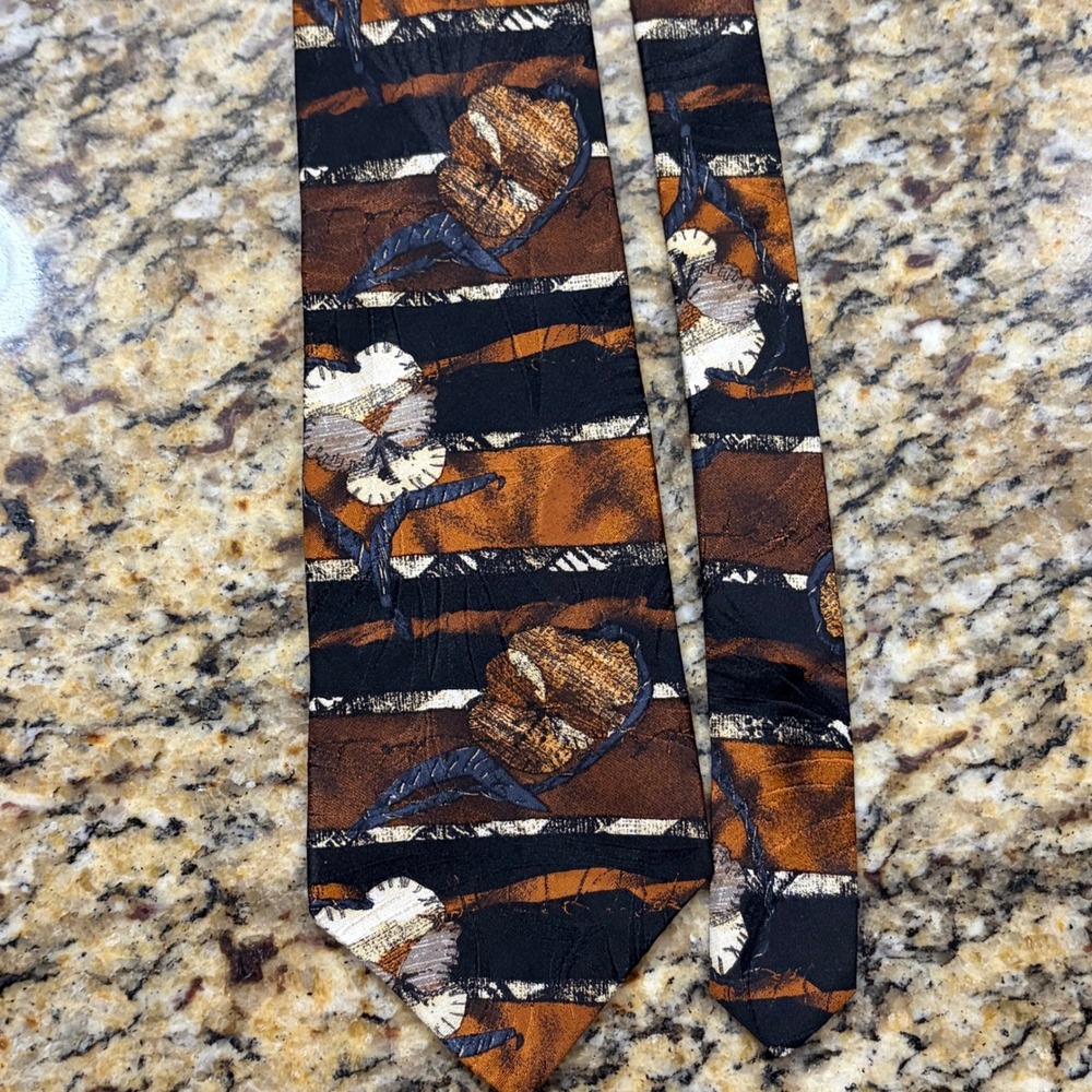 Bugatti Mens Silk Tie Brown Black Abstract Floral Italian Silk Necktie 56 Inch